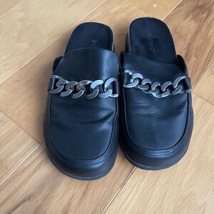 Vionic Georgie chain mules clogs black 8